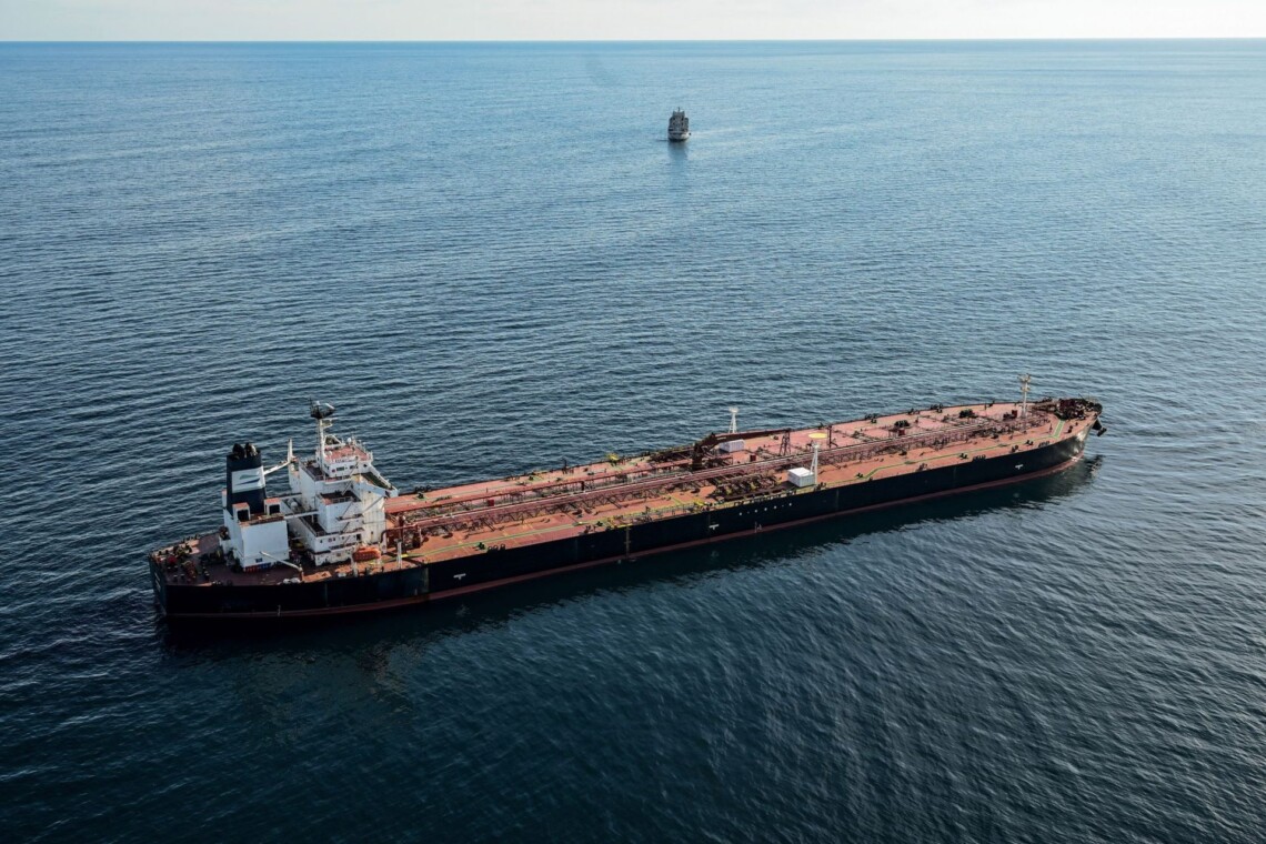 Британия начнет перехватывать танкеры "теневого флота" РФ: как это повлияет на нефтяной экспорт