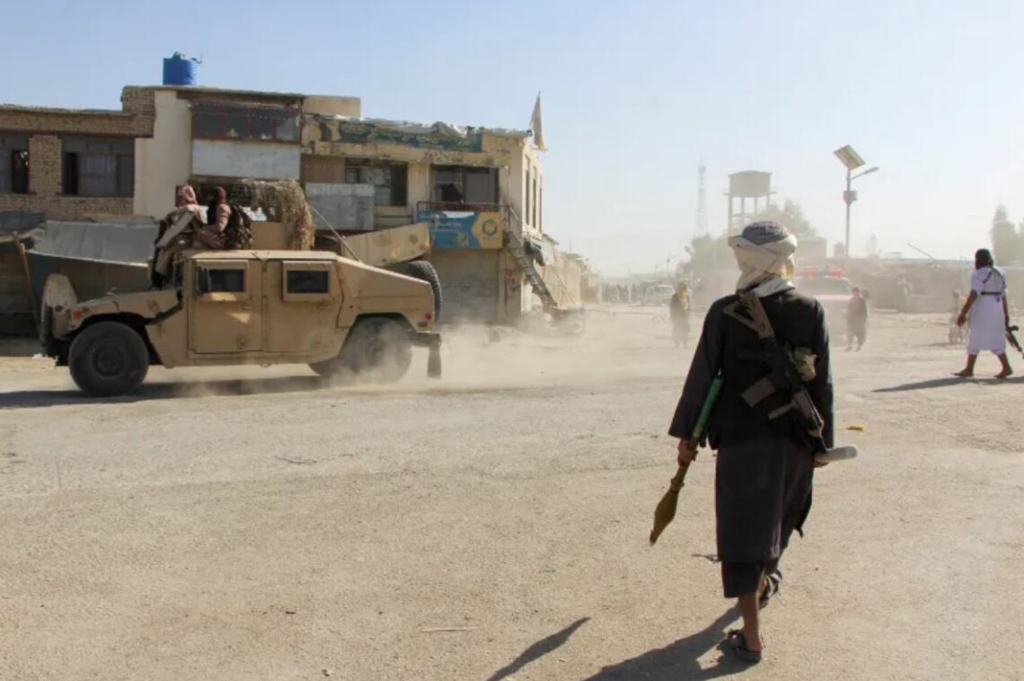 Афганістан відкрив вогонь по пакистанських літаках над Кабулом: конфлікт переходить у відкриту фазу