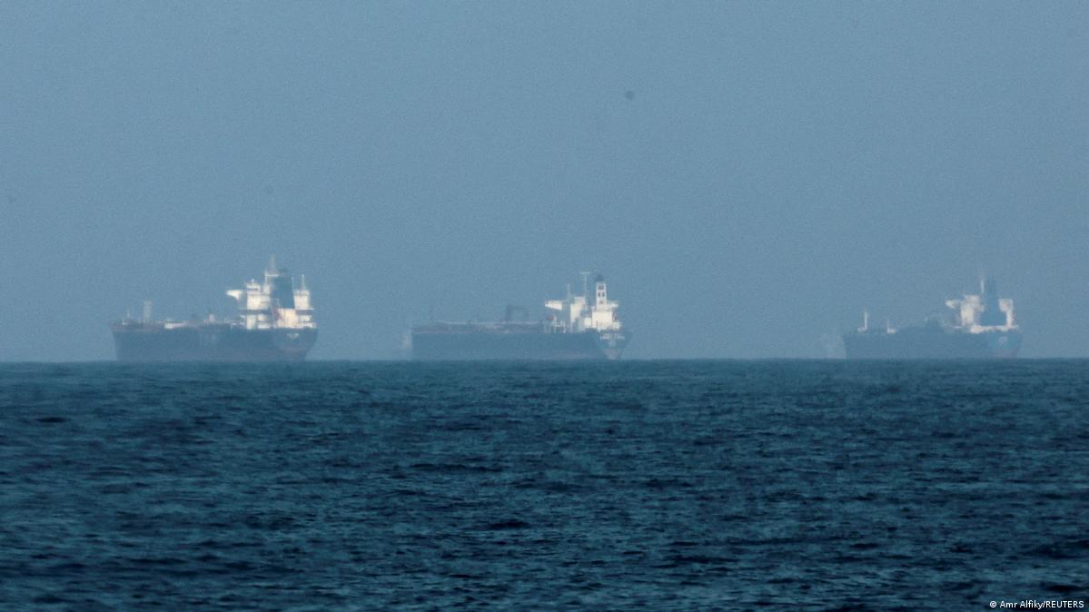 Миру грозит газовый кризис: поставки СПГ из Персидского залива могут остановиться через 10 дней — FT