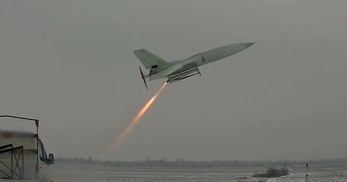 Рекордная дальность: украинские дроны впервые атаковали Урал, преодолев 1800 км.