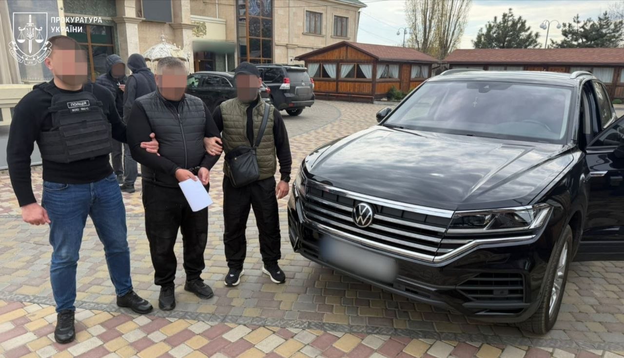 $18 тысяч за "диабет": в Одессе разоблачили схему незаконного выезда мужчин за границу