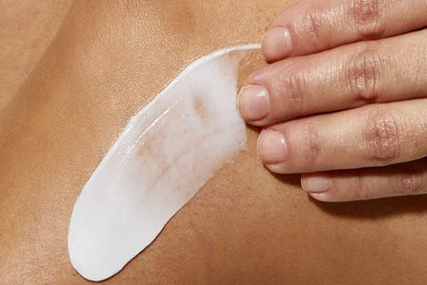 7 звичок, які призводять до швидкого старіння шкіри: як зберегти молодість