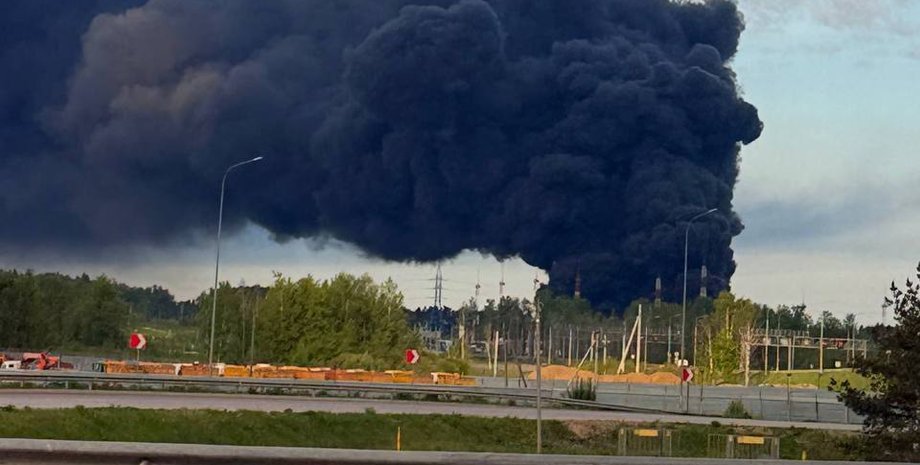 Наймасштабніша атака дронів на Москву: що відомо про наслідки