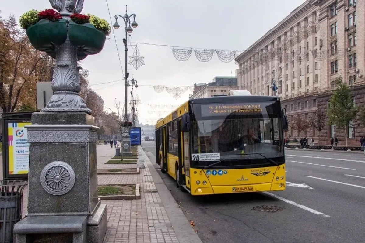 У Києві з 15 липня подорожчав проїзд у громадському транспорті: скільки тепер коштує поїздка