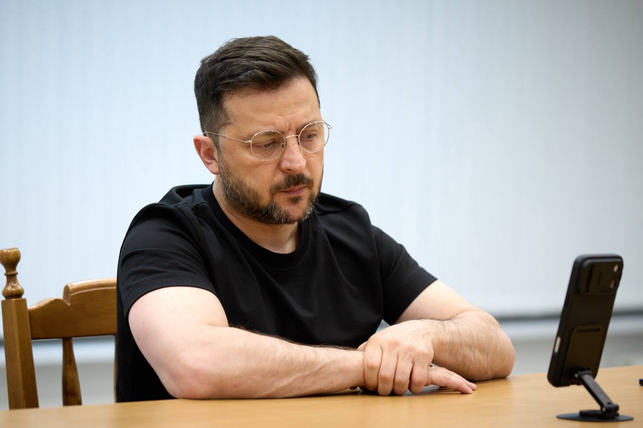 Сигнал к миру: Зеленский заявил о реальной перспективе окончания войны после диалога с Трампом