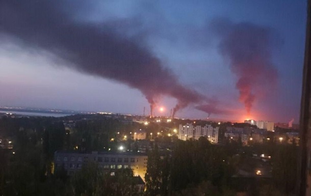 В России горит Саратовский НПЗ: последствия ночной атаки беспилотников