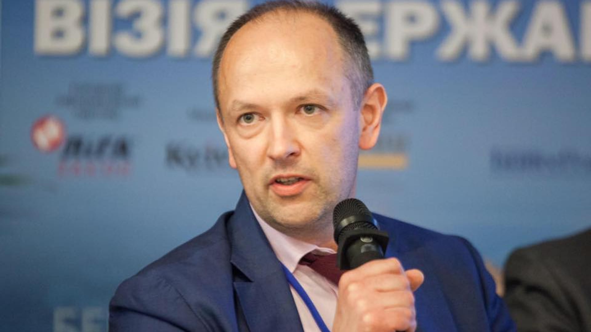 Олег Стринжа покинул пост заместителя председателя правления "Ощадбанку": что известно