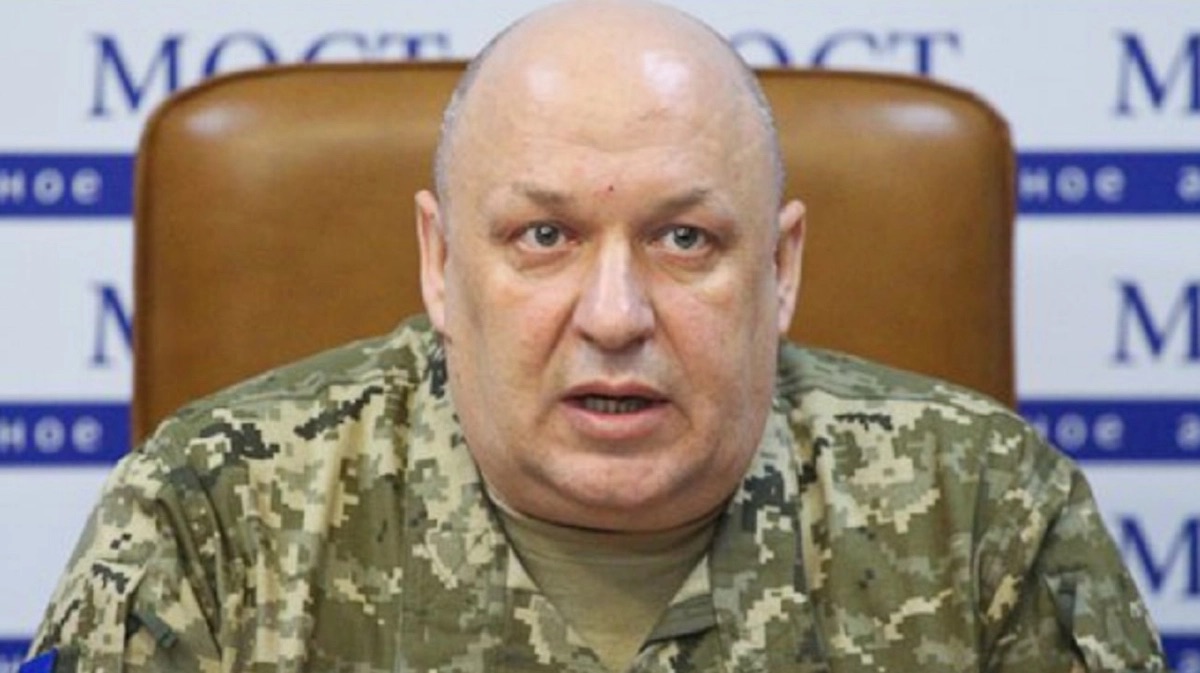 Зеленский уволил Владимира Карпенко с должности командующего Сил логистики: кто его заменил