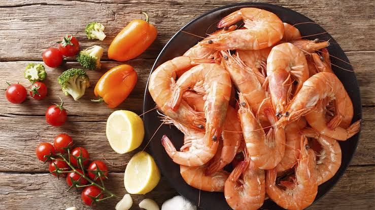Сім видів морепродуктів, які підтримують здоров'я серця та мозку: що радять дієтологи