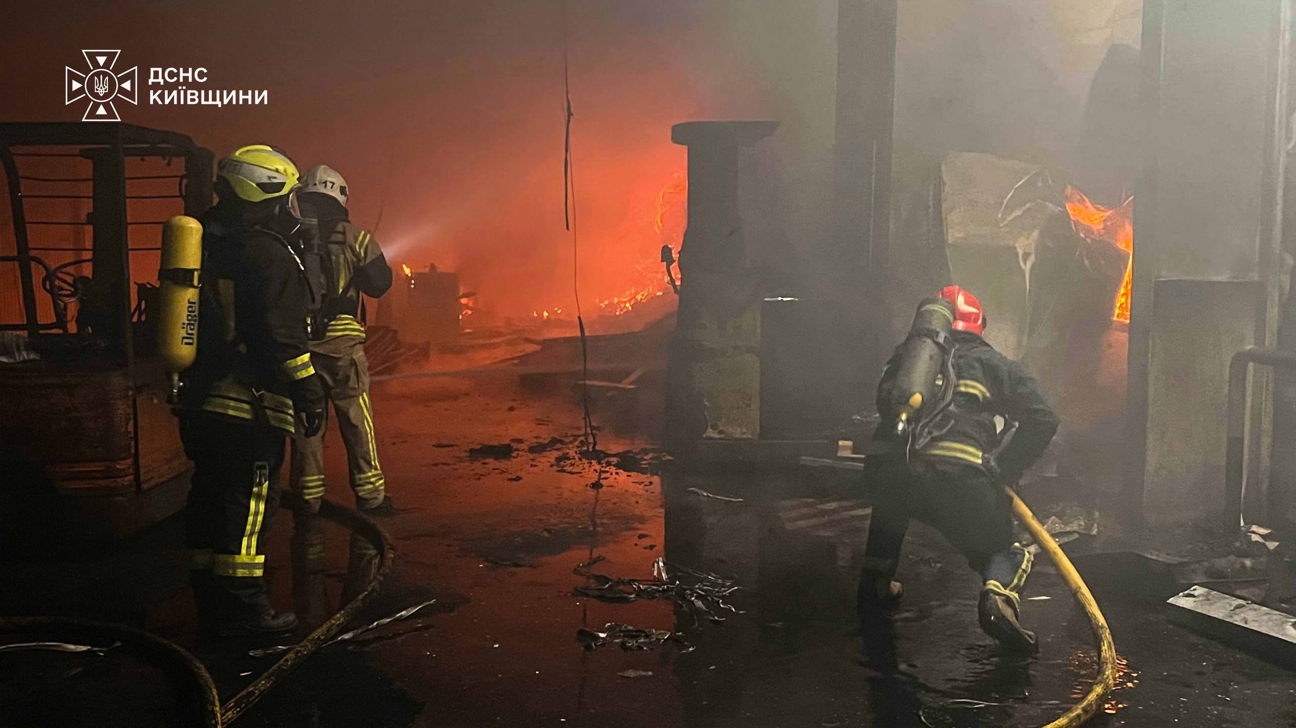 Росія вдарила по складах АТБ на Київщині: знищено велику кількість товарів
