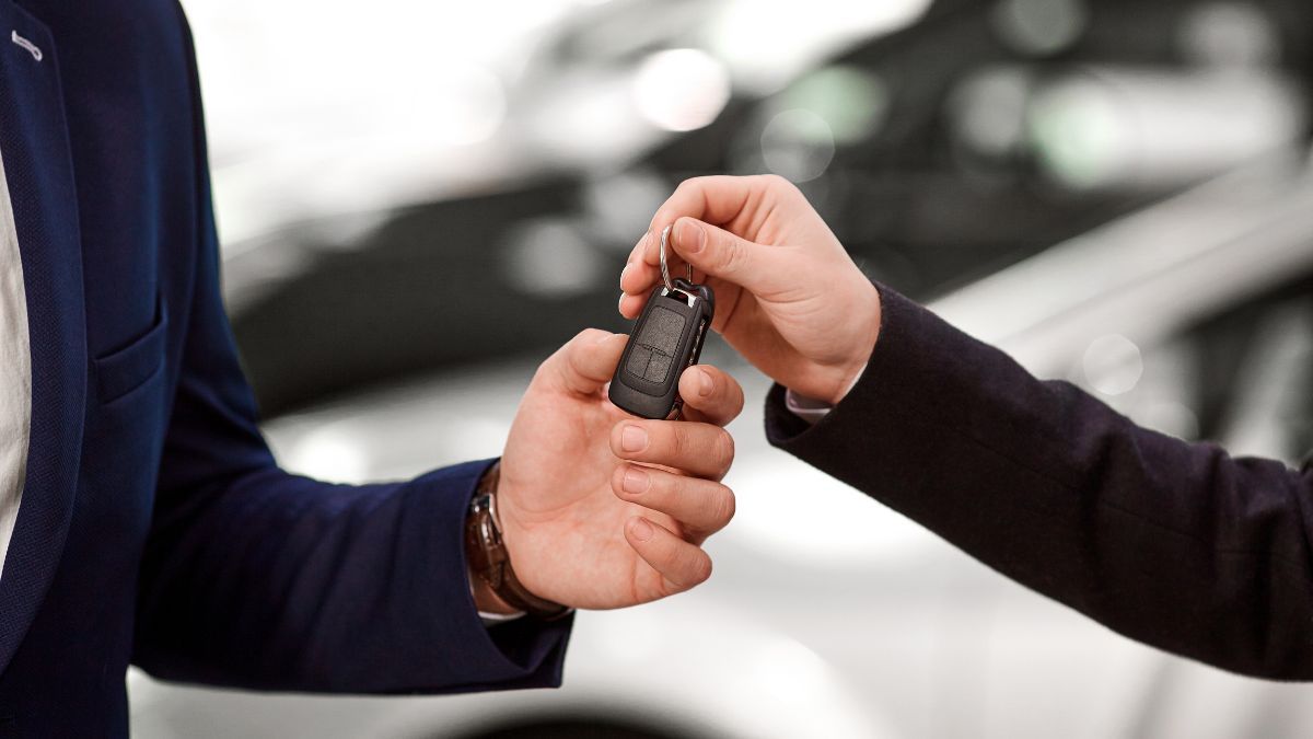 Продажи новых авто в Украине резко упали: какие модели покупали в августе