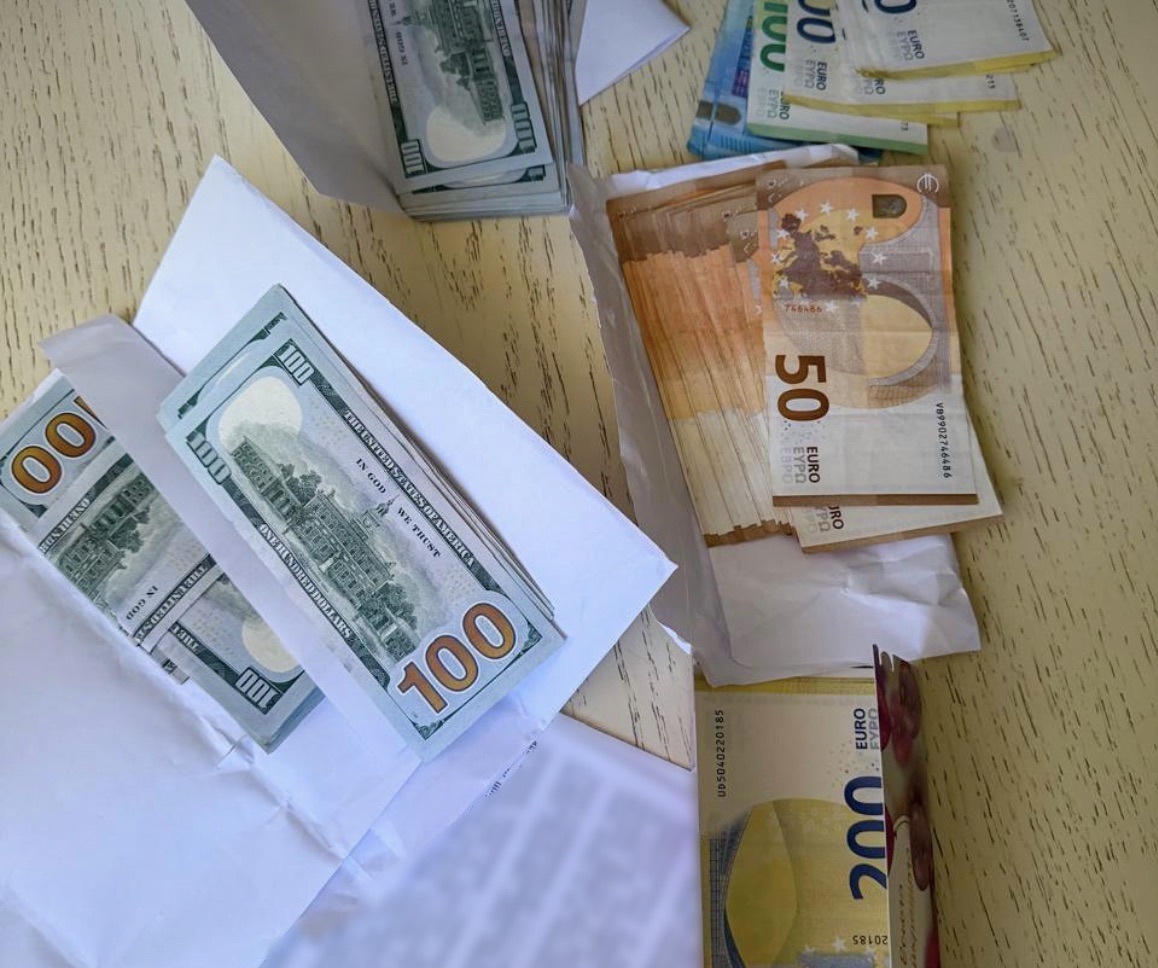 Налоговиков в Тернопольской области разоблачили на взятках от бизнеса: требовали 75 тысяч евро